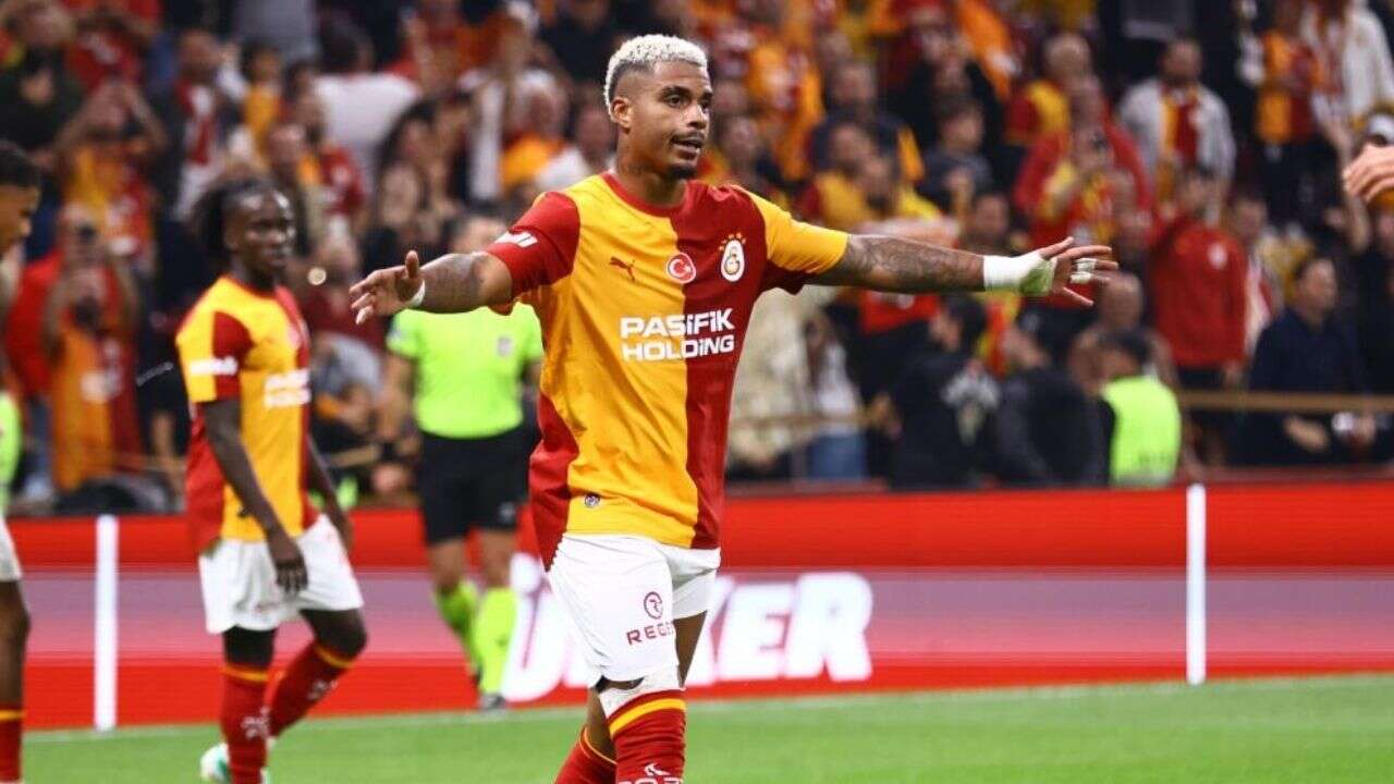 Galatasaray'da Mario Lemina golle döndü
