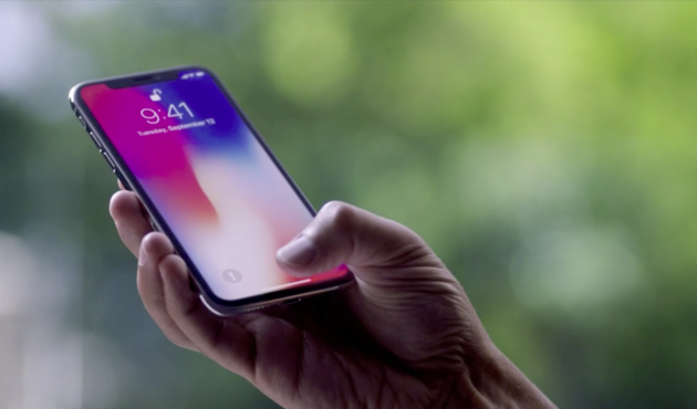 iPhone X’den çıkan kıla para iadesi!