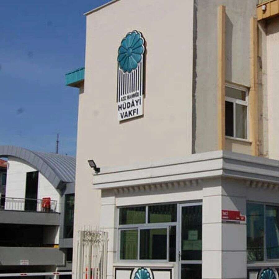 Erenköy cemaatinden fon skandalına dair sert açıklama: Suçlular ve sorumlular hesap vermeden...