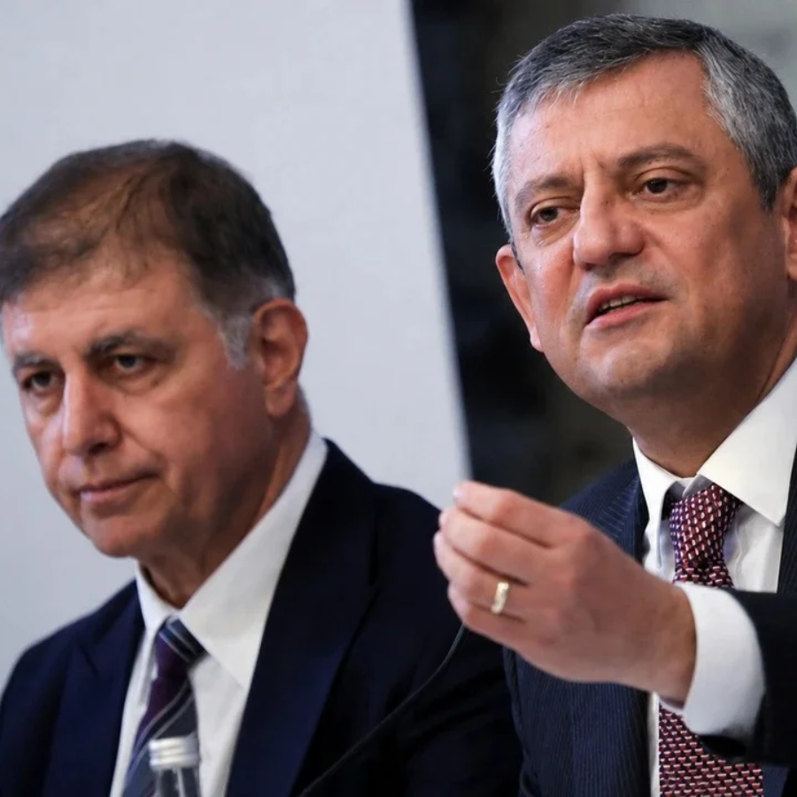 Özgür Özel'den 'Cemil Tugay'a tehdit! Hazımsızlıkta zirve yaptı