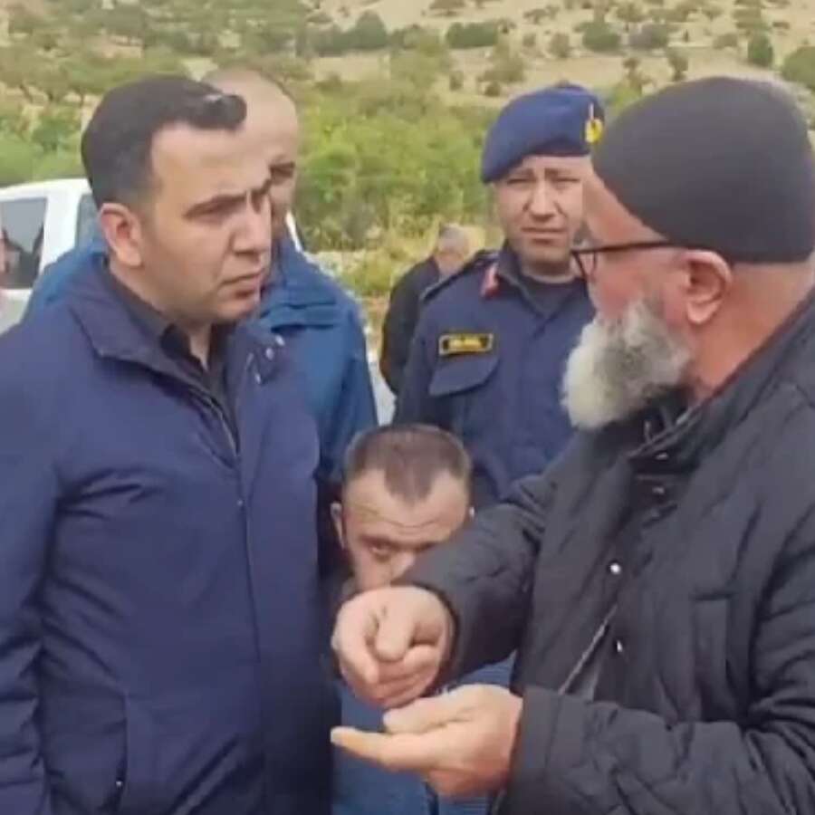 Depremzedelerin burnundan getirdi! Deprem konutları yöneticisi görevini yapmadı, meydan okudu: Gidin cumhurbaşkanına şikayet edin!