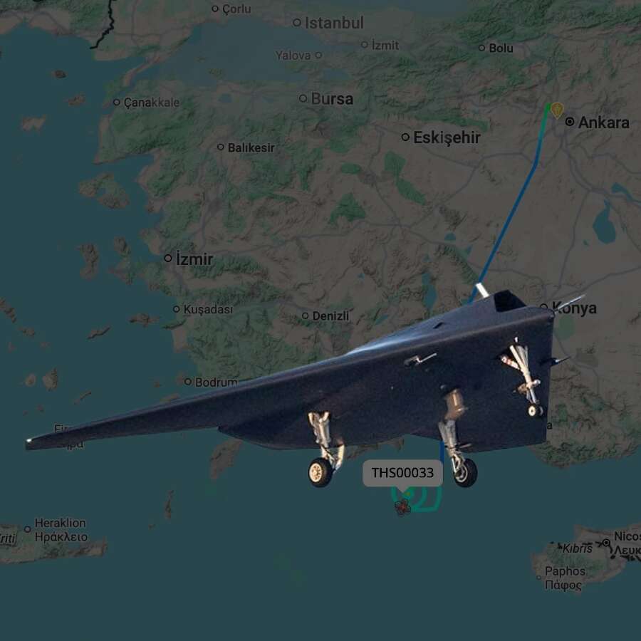 ANKA-3'ten 'Mavi Vatan' mesajı! "Bakalım radarlarında görebilecekler mi?"
