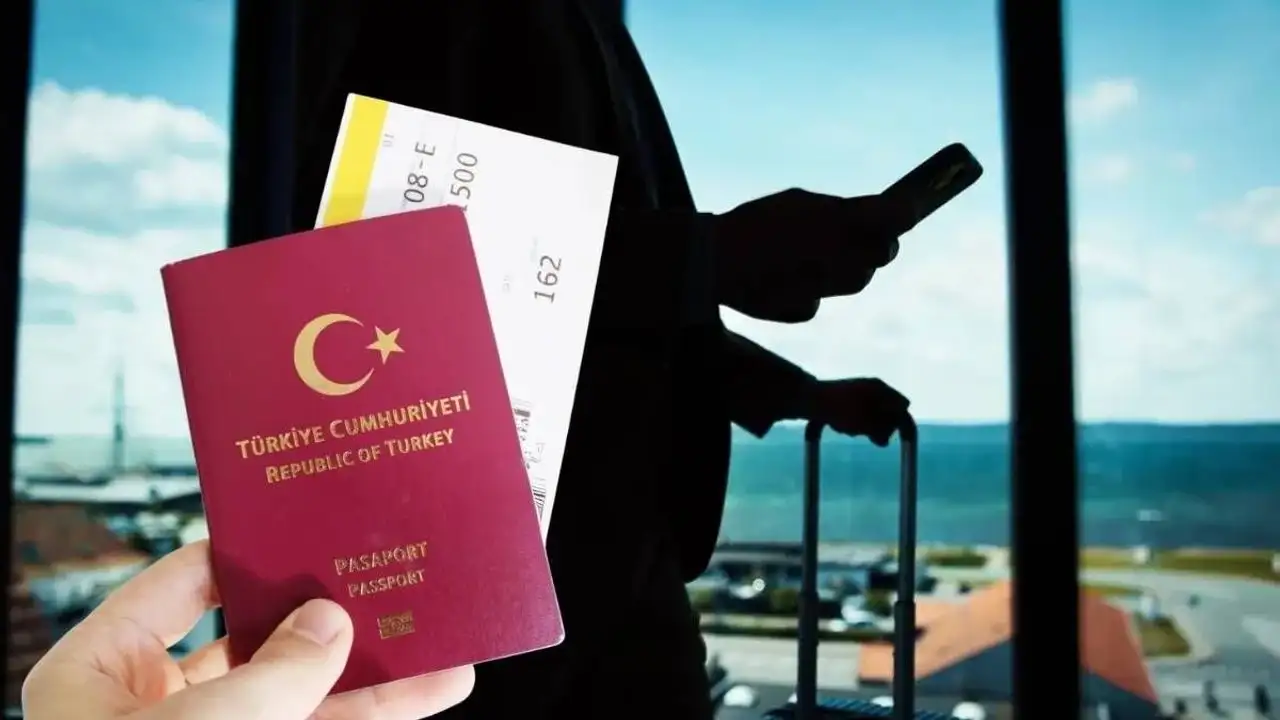 Vize şirketlerine karaborsa ve 'bot' operasyonu! Randevu sistemini bot yazılımlarla kilitleyip mağdur edenler gözaltına alındı: Garanti vize vaadiyle 370 milyon TL'lik vurgun