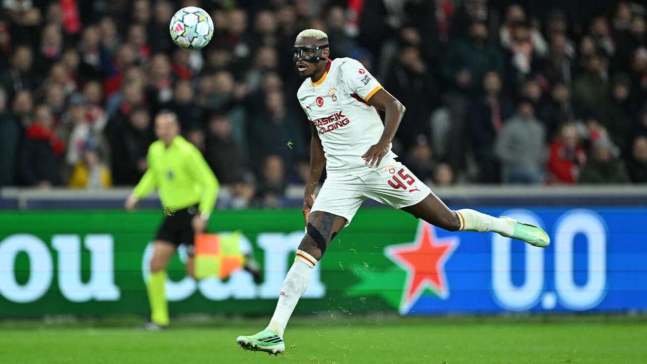 Osimhen'den Fenerbahçe'ye mesaj: "4 gözle bekliyoruz"