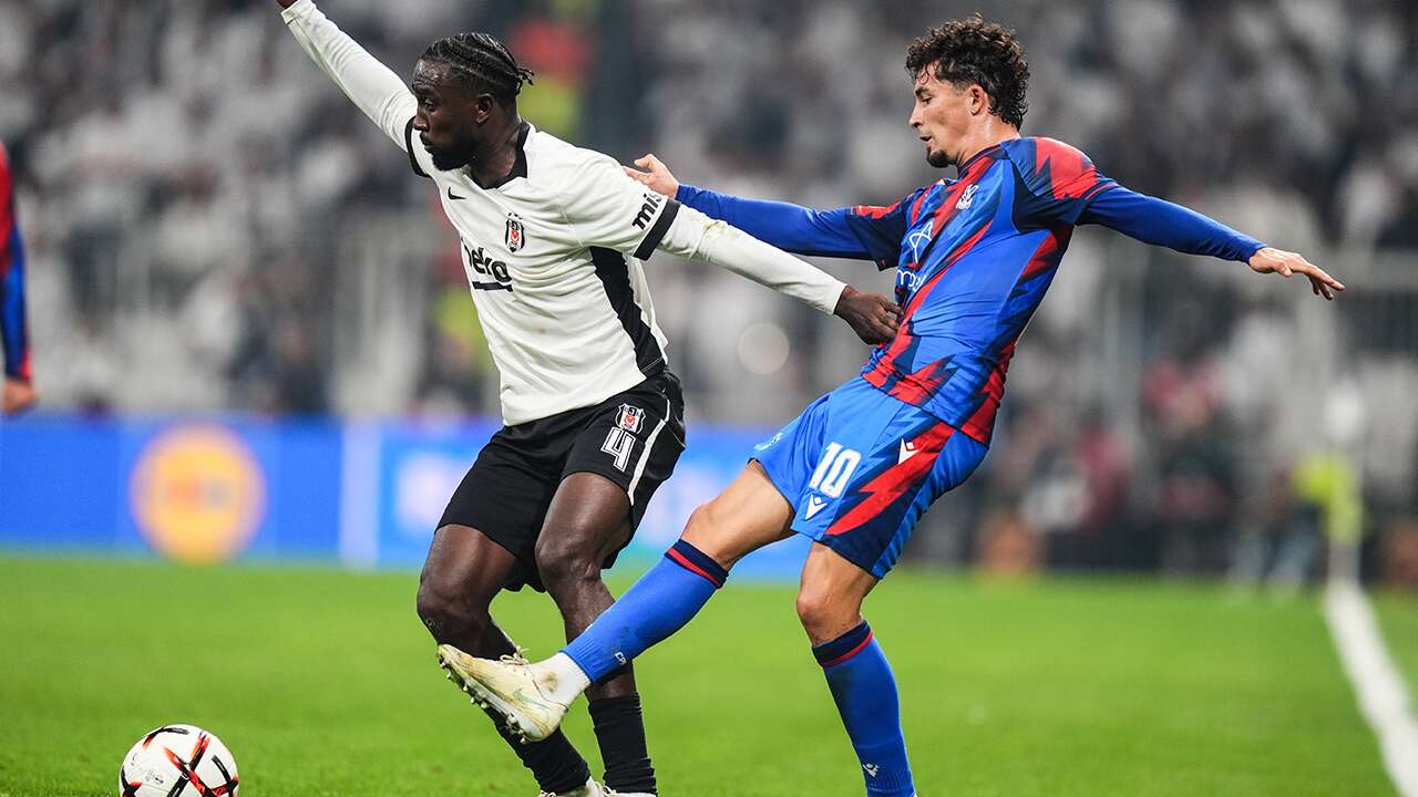 Beşiktaş sahasında Crystal Palace ile berabere kaldı