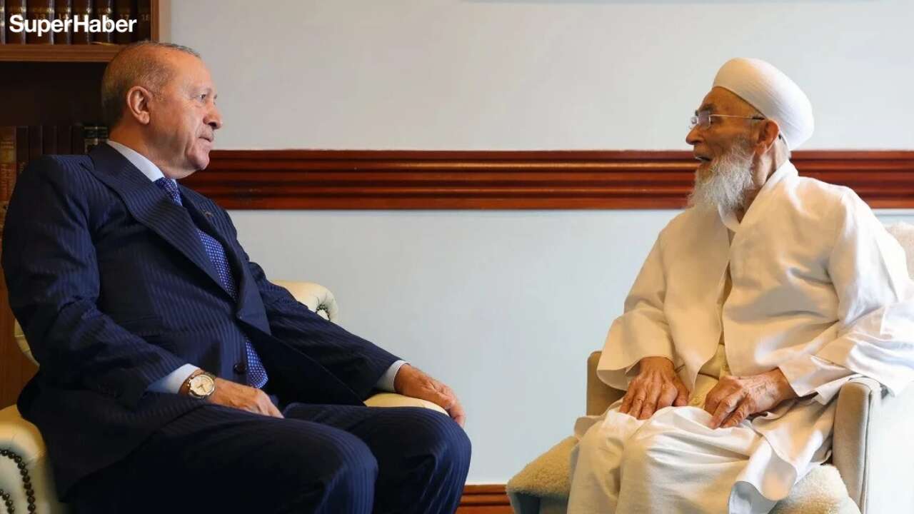 Erdoğan'dan eski hocası Ali Kemal Hut'a ziyaret