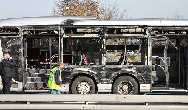 Metrobüs kaza yaptı! 2'si ağır 24 yaralı