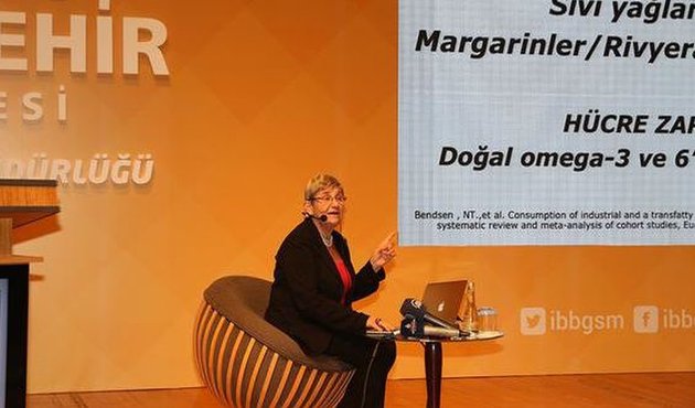 Canan Karatay'dan gençlere flaş çağrı! "Zeytin suyu için"