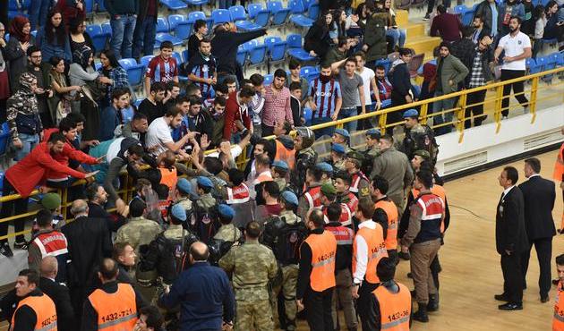 Trabzonspor'dan flaş Fenerbahçe açıklaması!