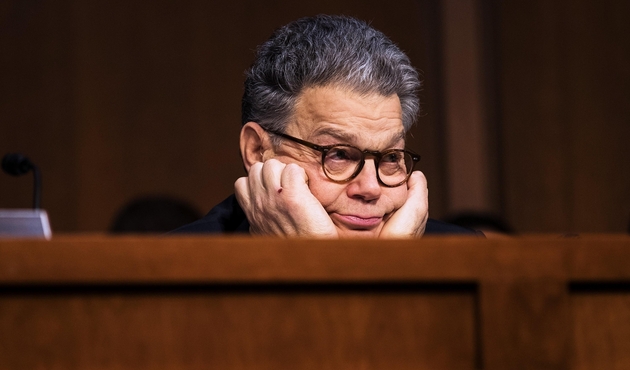 ABD Senatörü Al Franken istifa etti...