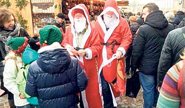 Şimdi de  Noel Baba oldular! PKK'lıların yeni oyunu