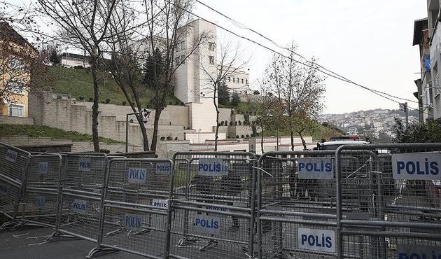 ABD Konsolosluğu önünde "Kudüs" önlemi!