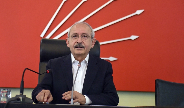 İngiltere'deki Kılıçdaroğlu ilk uçakla Türkiye'ye dönüyor...