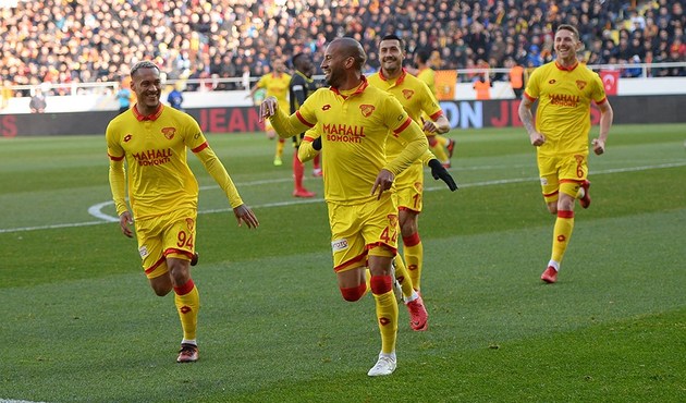Göztepe zorlandı ama Malatyaspor'u devirdi!