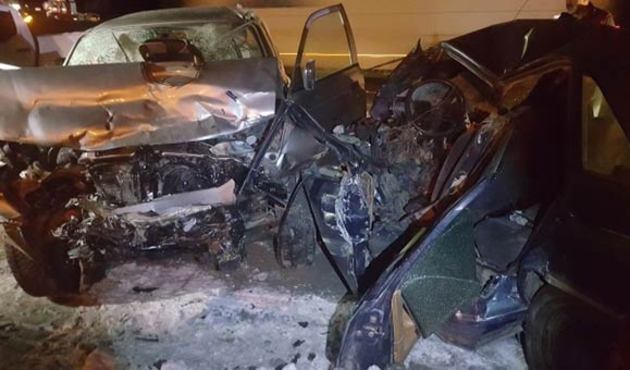 Yollar yine kan gölü! 6 ölü, 6 yaralı...