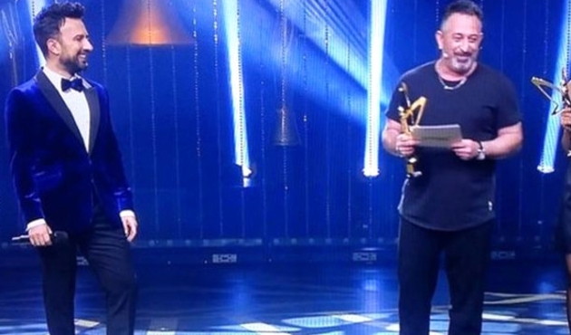 Cem Yılmaz'dan kırıp geçiren Tarkan esprisi...