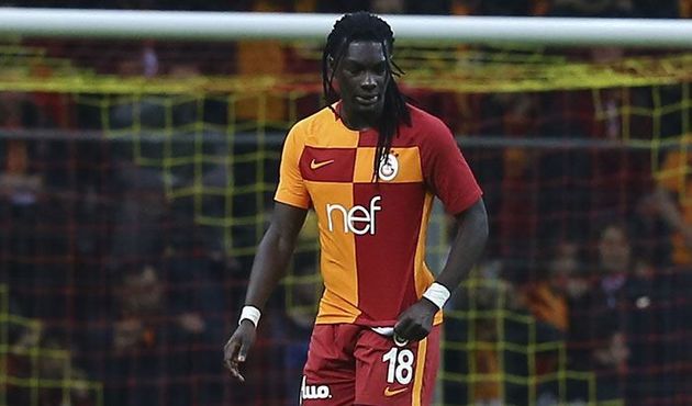 Gomis'e kötü haber!