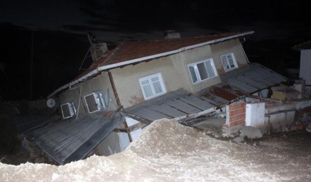 Göynük'te heyelan...