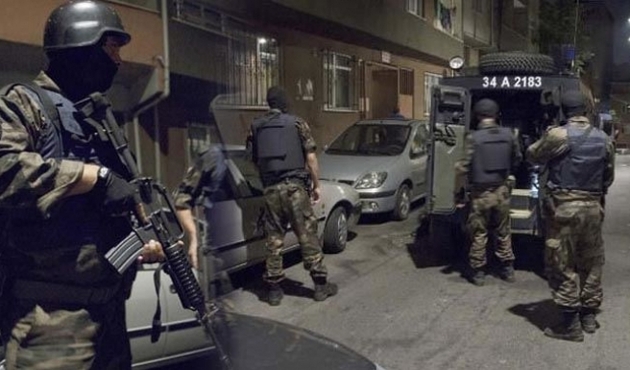 İstanbul'un 4 ilçesinde DEAŞ operasyonu: 22 gözaltı
