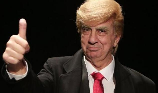 Usta oyuncuya büyük şok!  Sahneye Trump tiplemesiyle çıkınca...
