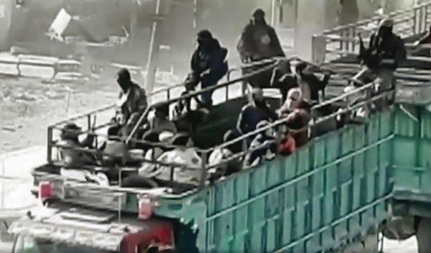 Ankaralı eltilerin terör yolculuğu! DEAŞ'tan kaçmak için PKK ile anlaşmışlar...