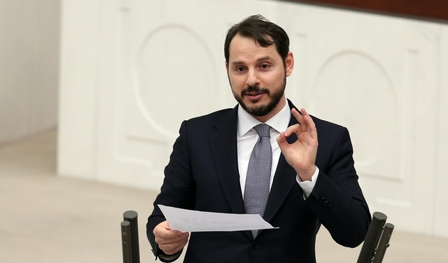 Bakan Albayrak: Bayrağımızın dalgalandığı gemilerle yelken açacağız...
