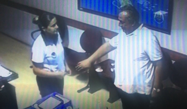 Skandallar bitmiyor!!!CHP'li Belediye Başkanı Tosun hakkında taciz iddiası...