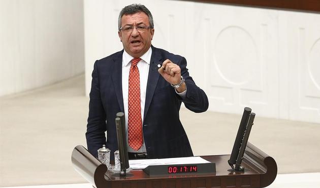 AK Parti ile CHP arasında sıcak diyalog! "Hepinizi severim..."