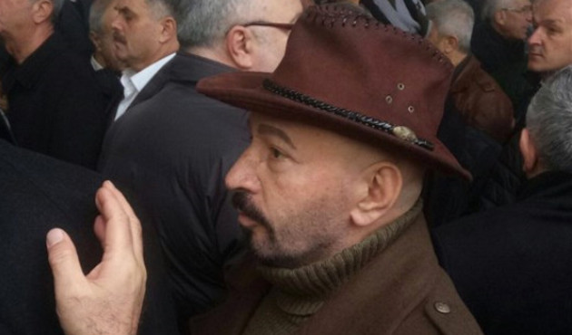 Mustafa Topaloğlu, Yavuz Yılmaz'ın cenazesinde böyle görüntülendi!
