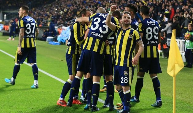 Fenerbahçe'den 49 hafta sonra bir ilk!