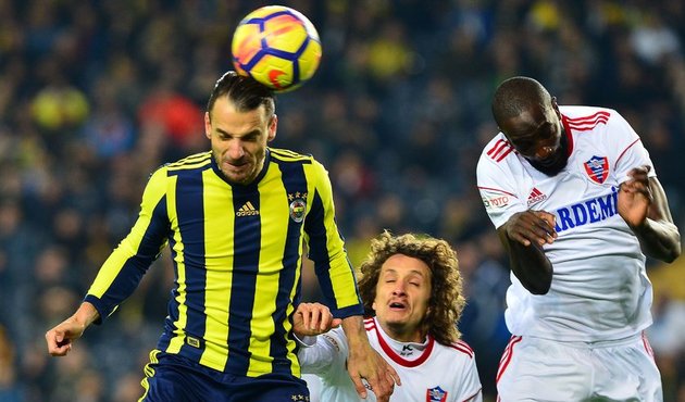 Fenerbahçe Valbuena ile uçtu!