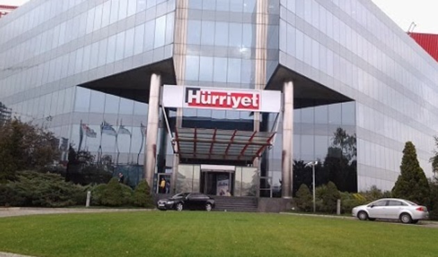 Hürriyet'ten bomba karar! İki demirbaş isimle yollar ayrıldı