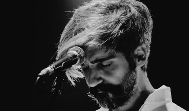 Manuş Baba'ya şok üstüne şok!