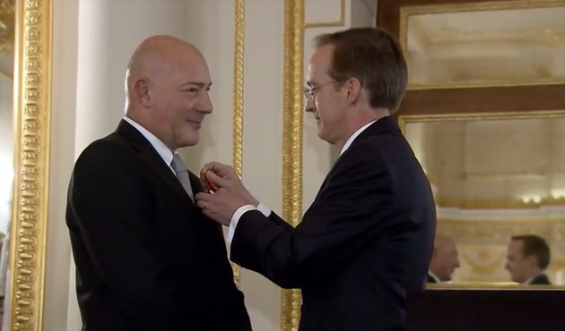 Ferit Şahenk, "Légion d’honneur'a" layık görüldü!
