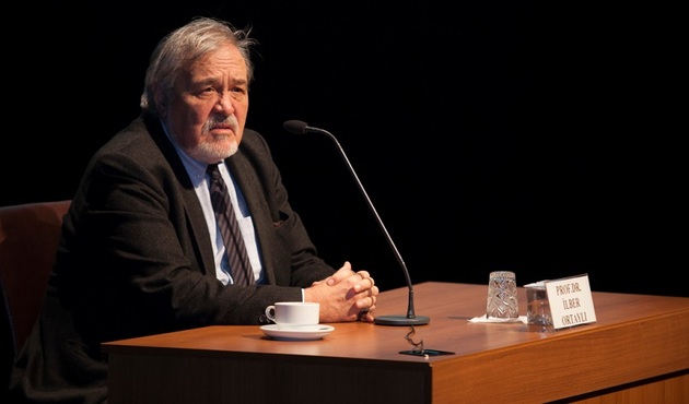 İlber hoca çok kızdı: Onlara ancak gerizekalı denir!