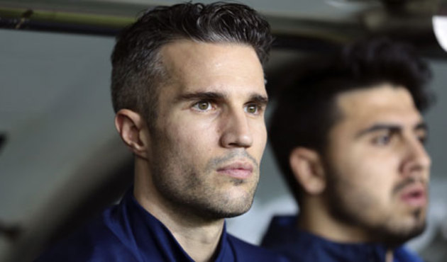 Robin van Persie'ye teklif var ama transfer için değil!