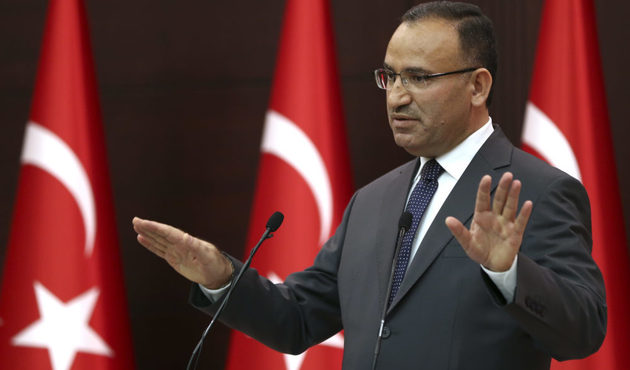 "Tam egemen ve bağımsız hiçbir ülke ABD'nin tehdidine boyun eğmez"