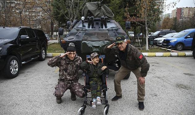 Özel Harekat Polislerinin çok özel konuğu!