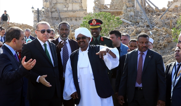Sudan Cumhurbaşkanı El Beşir Sevakin Adası'nı Türkiye'ye verdi