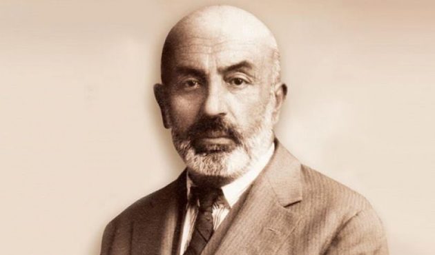 Mehmet Akif Ersoy'un yılbaşına karşı çıktığı şiir: Bir mânâ veremedim, şu Milâdî yıl başına!