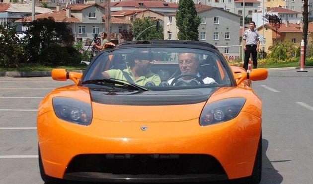 İTÜ'den Ali Ağaoğlu'na Tesla yanıtı!