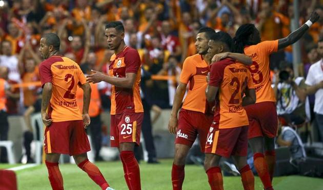 Galatasaray'ın yıldız oyuncusundan şok haber!