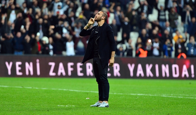 Cenk Tosun'dan veda gibi 3'lü!