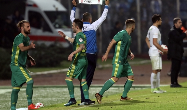Fenerbahçe'nin genç yıldızına talip var!