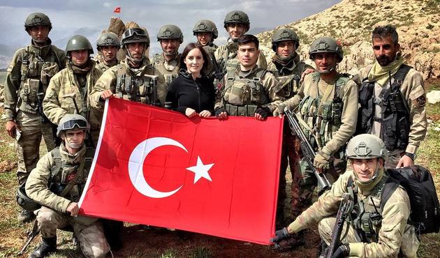 Nazlı Çelik, HDP'li Abdullah Zeydan'a bedel ödetecek!