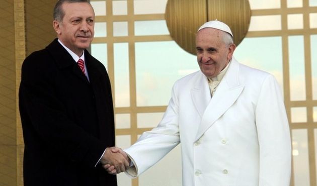 Cumhurbaşkanı Erdoğan,  Papa Franciscus ile görüştü! Mutabık kaldılar...