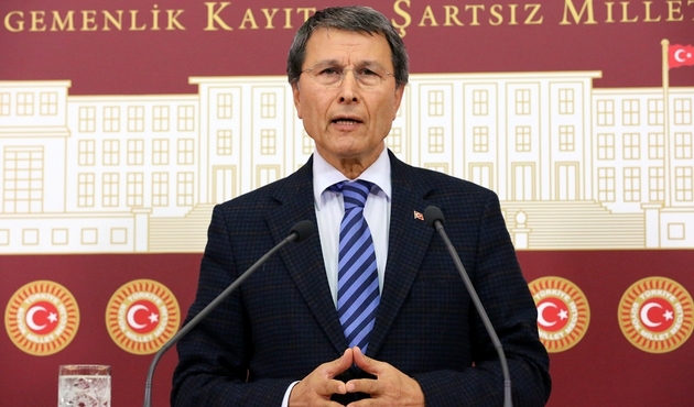 Milletvekili Yusuf Halaçoğlu trafik kazası geçirdi...