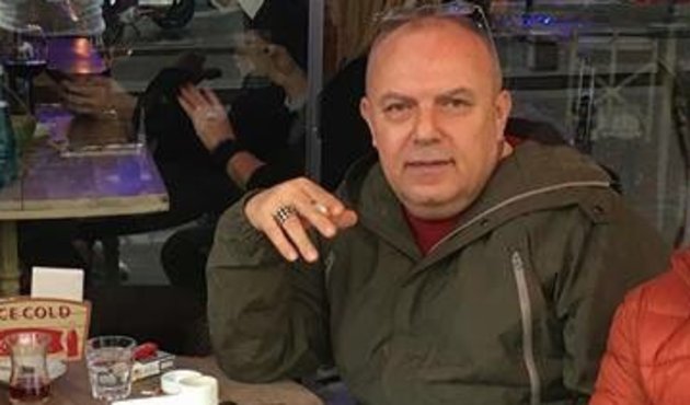 Reklam dünyasını üzen ölüm! Ünlü senarist vefat etti...