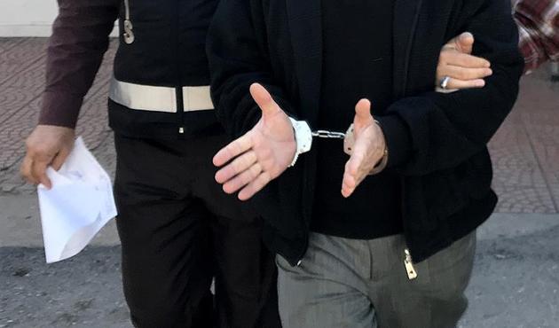 FETÖ'cü öğretim üyeleri, Pakistanlı kılavuz ile kaçarken yakalandı