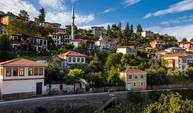 Trabzon'da 4 bin yıllık yeraltı şehri bulundu